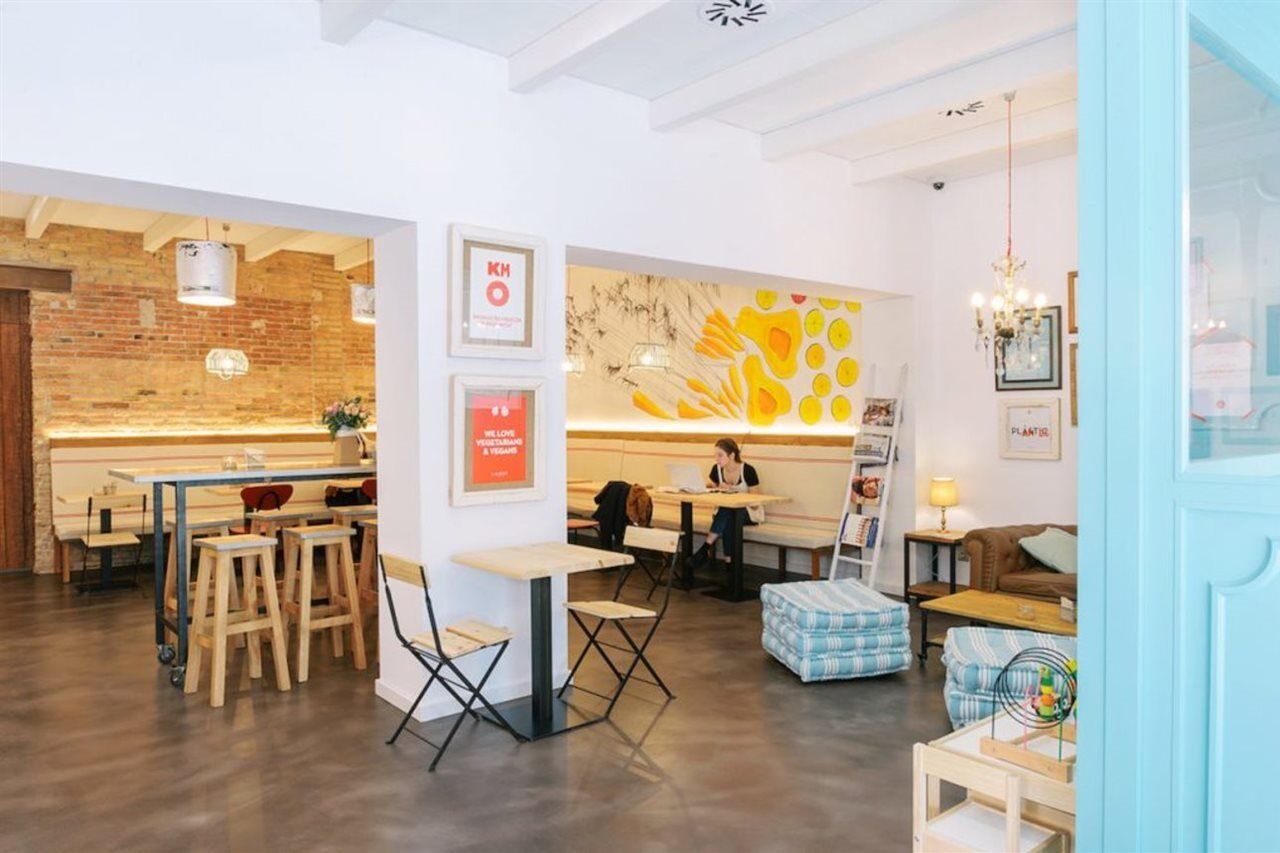 马达尼斯里塞奥酒店 略夫雷加特河畔奥斯皮塔莱特 外观 照片